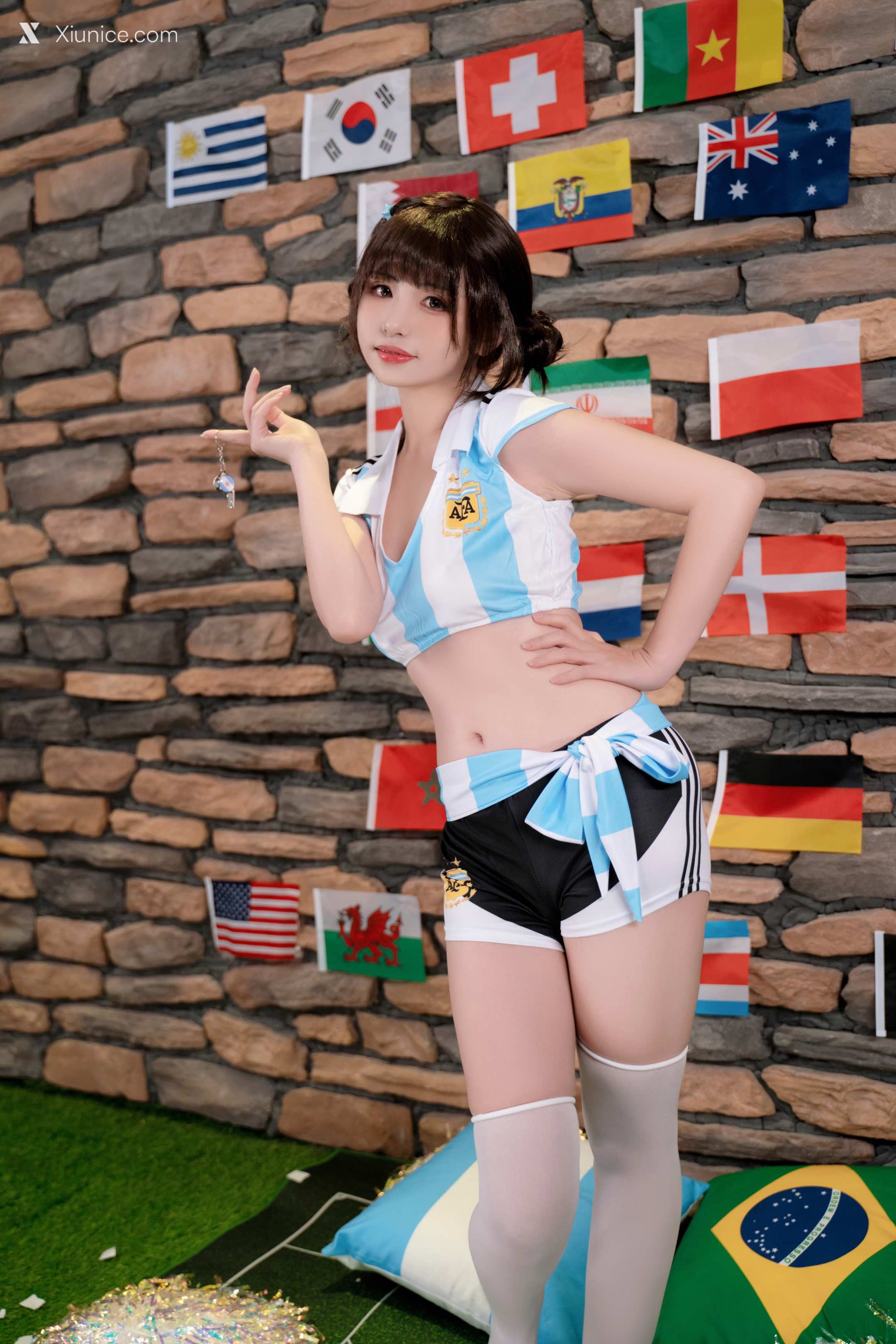 Coser@爆机少女喵小吉 (Nekokoyoshi) & 金鱼kinngyo – 足球宝贝 86P 4K 第10张图