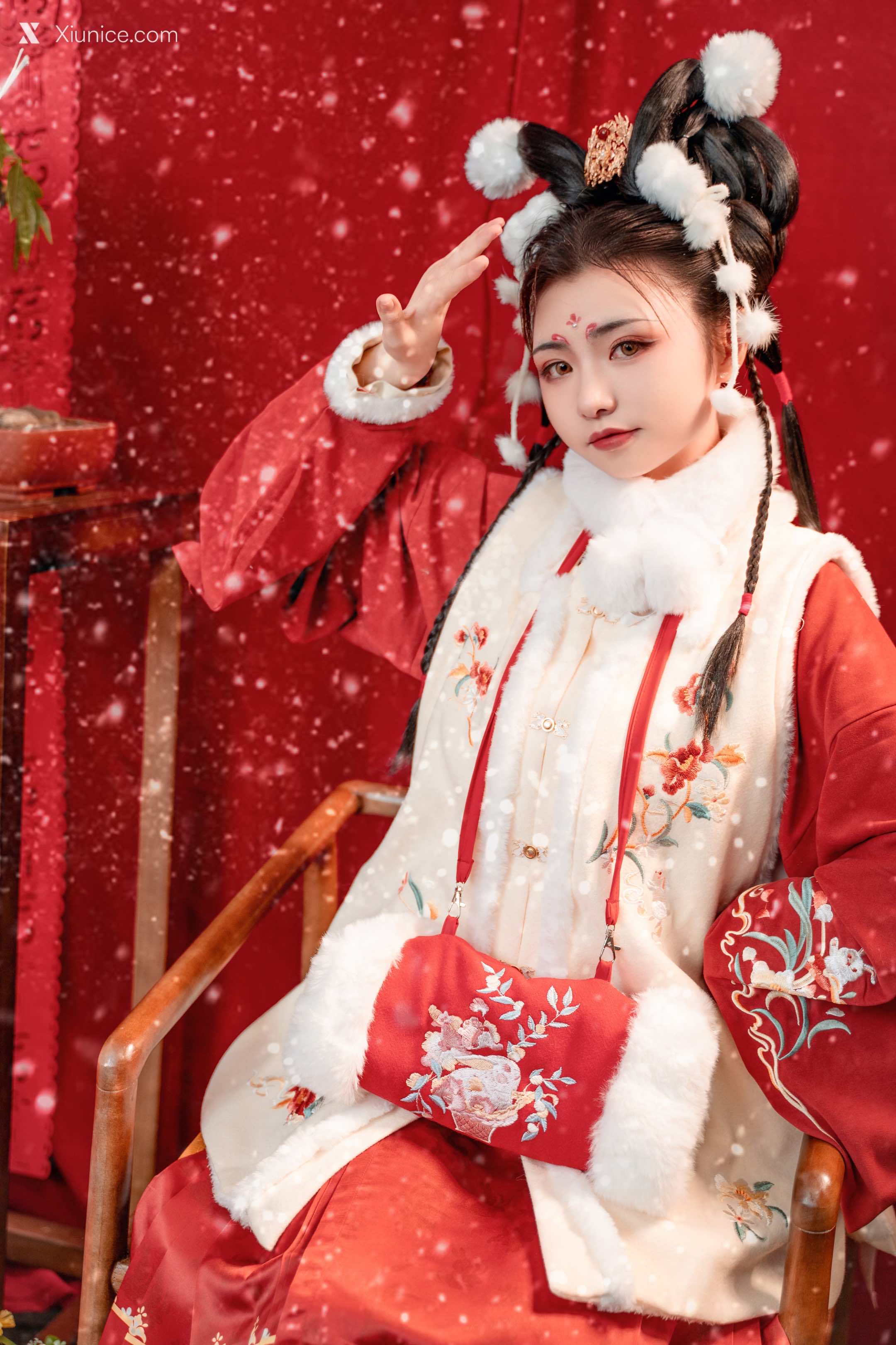Coser@爆机少女喵小吉 (Nekokoyoshi) 玉兔迎春+++ 79P 4K 第5张图