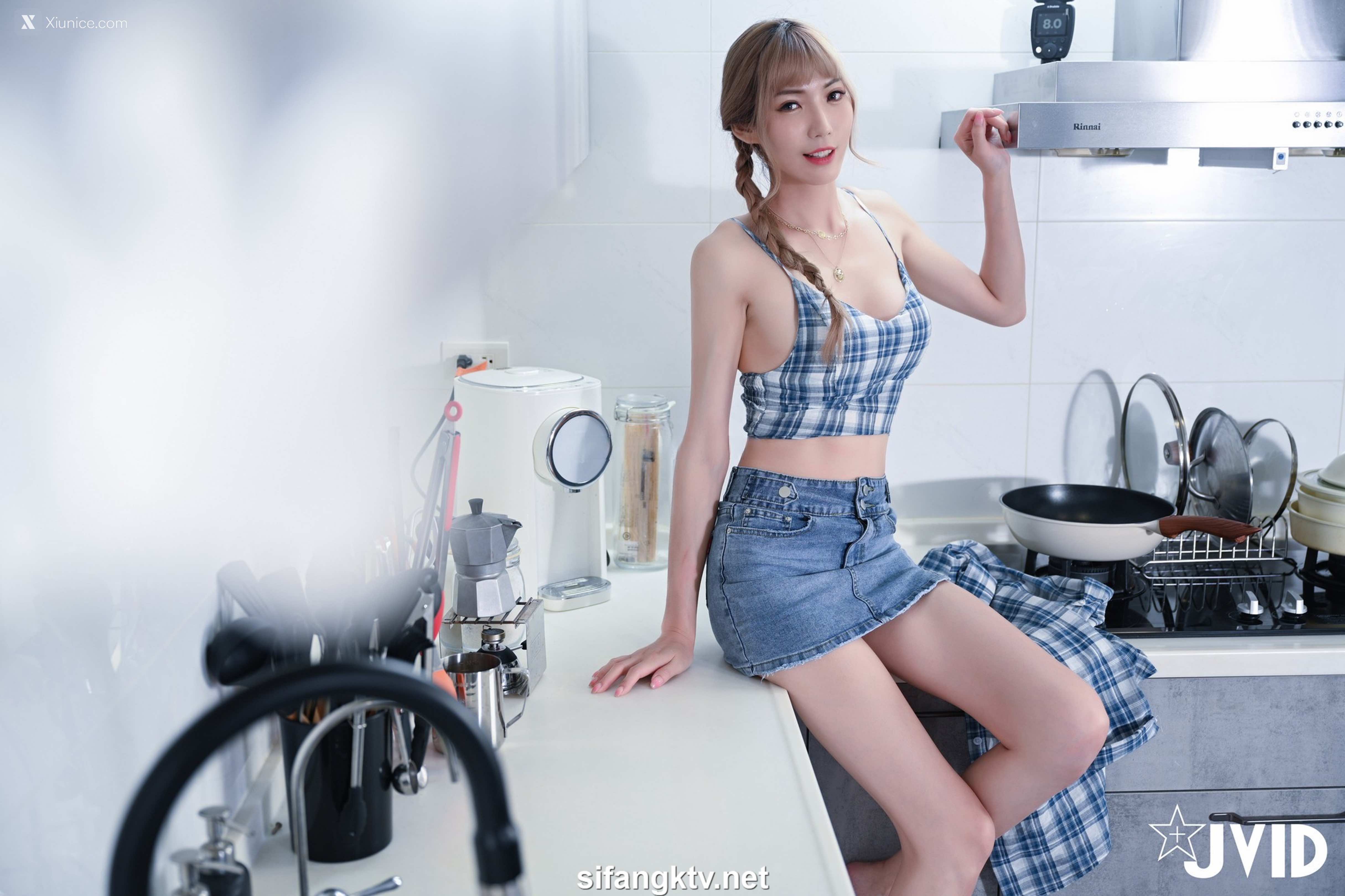 JVID – 芷萱 – 超大尺度私拍，斯文青春廚娘，四點全露 132P 4K 第58张图