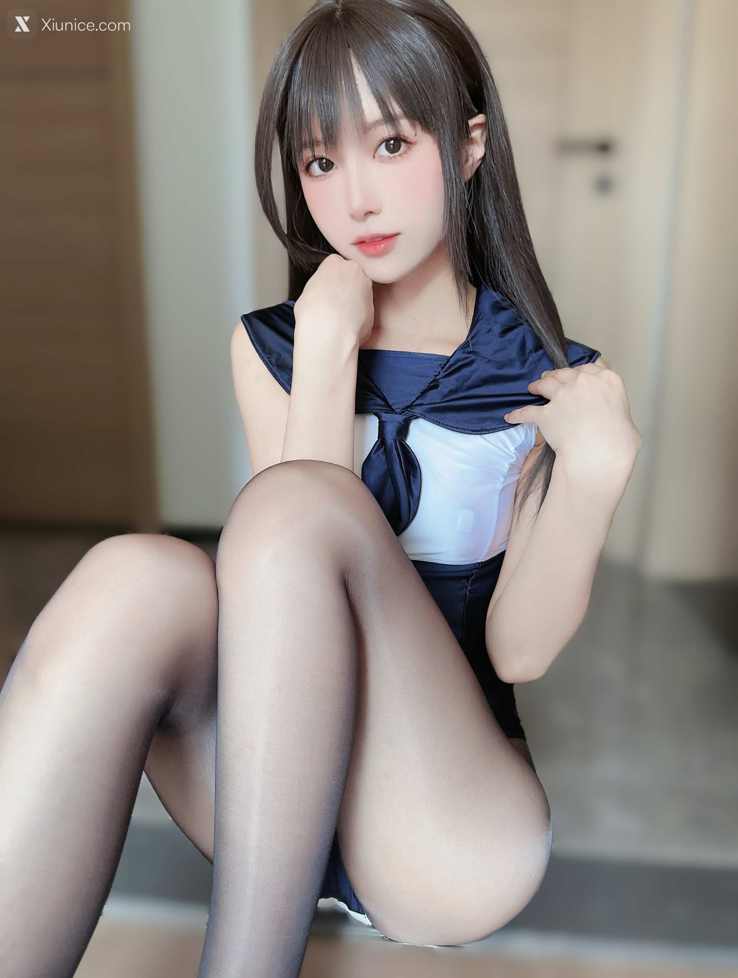 Coser@布丁大法 (Pudding Dafa) 无内黑丝蜜臀美腿 95P 4K 第4张图