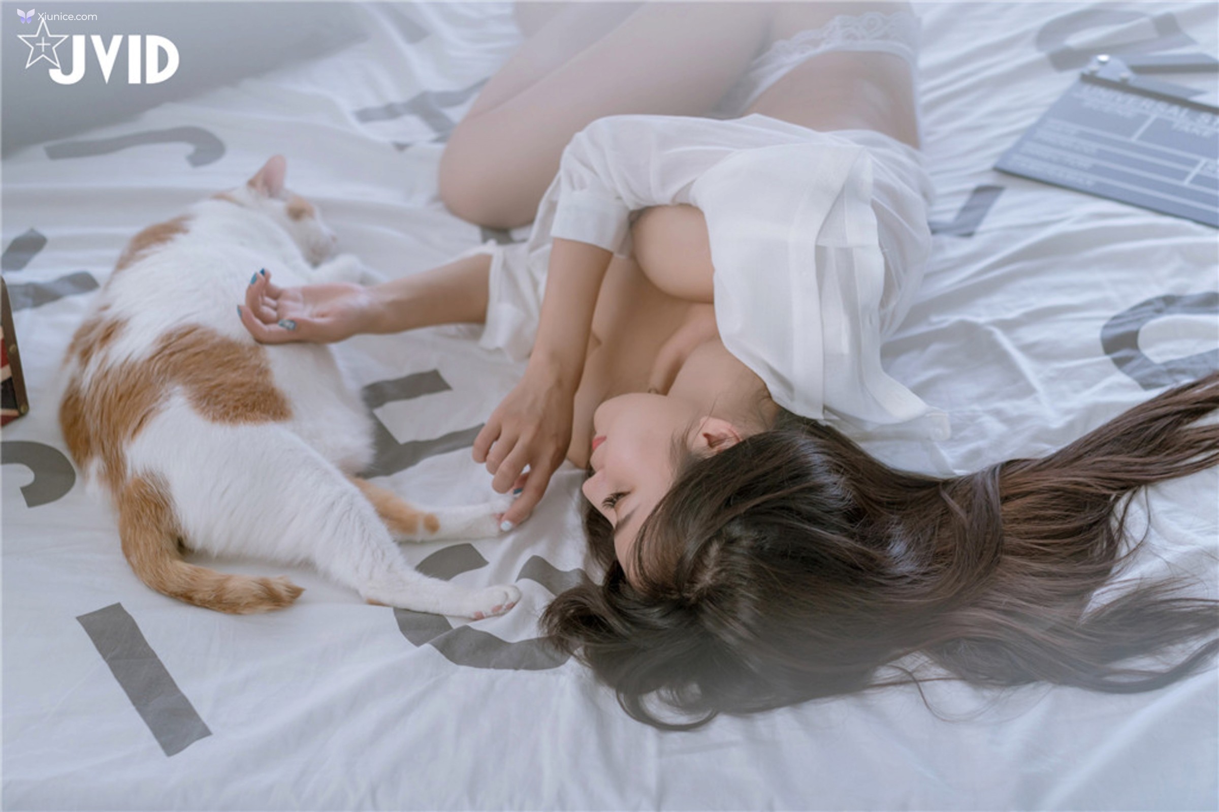 JVID Lele 樂樂 – 美巨乳 E奶樂樂 居家性感 襯衫の誘惑極極極薄碼 67P 第17张图