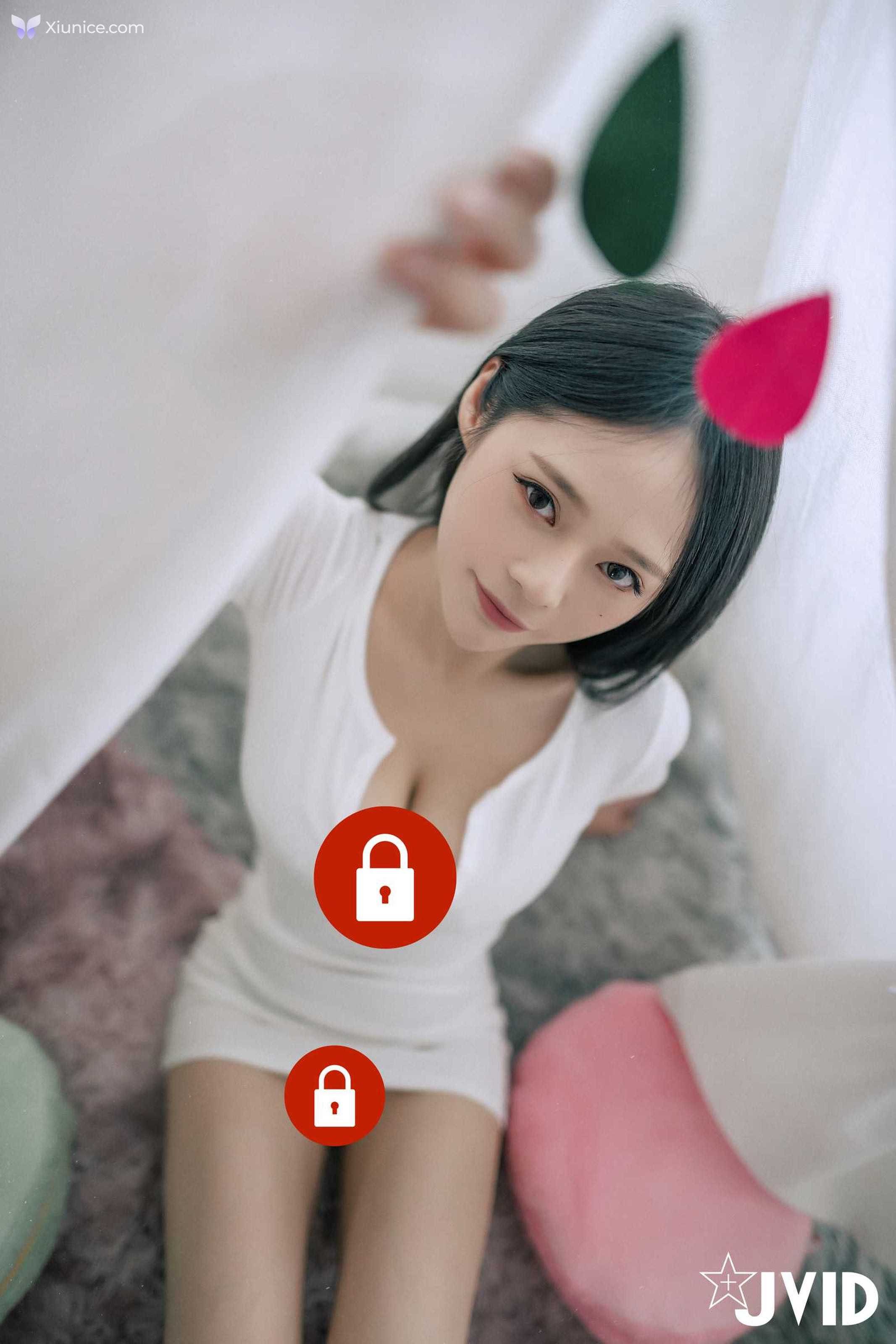 JVID 謝夏天 – 近60萬粉絲的巨乳網紅直播主脫了首次挑戰性感寫真大秀超美G奶 117P 第60张图