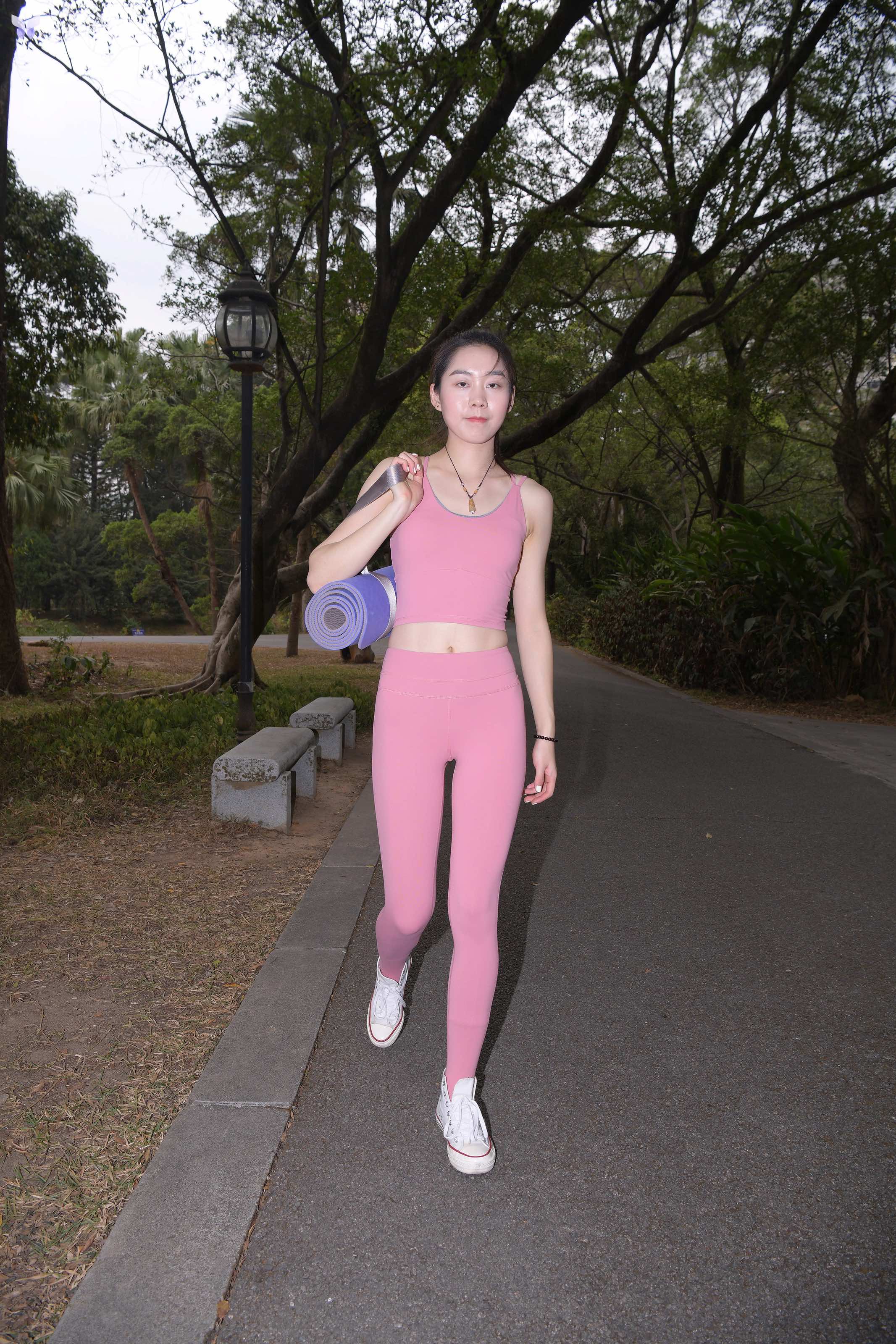 精选街拍作品 4K No.0165 两位紧身瑜伽裤美女 274P 第34张图