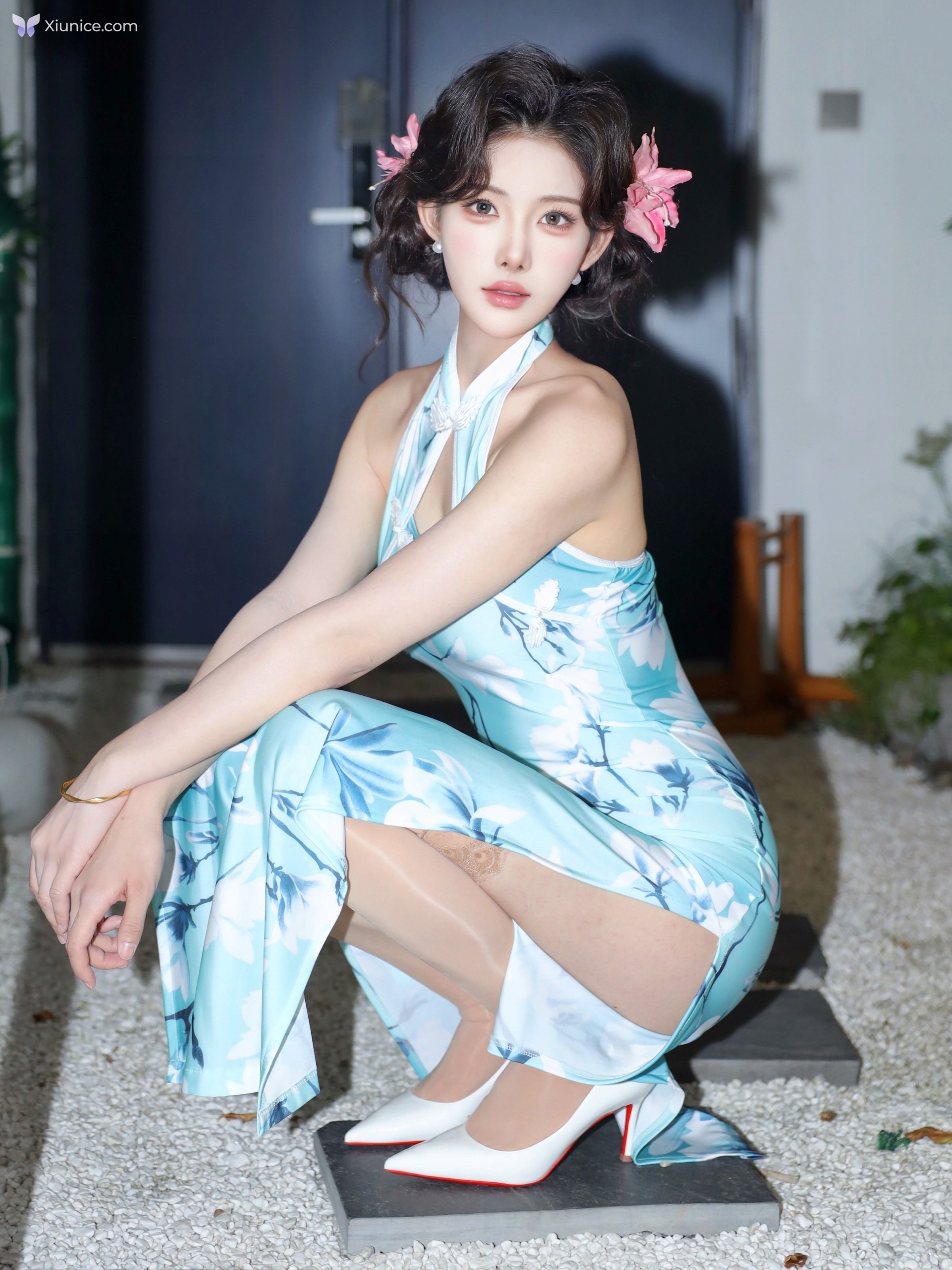 Xiuren Uncensored 4K 梨霜儿 – R18 秀人网模特 性感旗袍肉丝 118P 第117张图