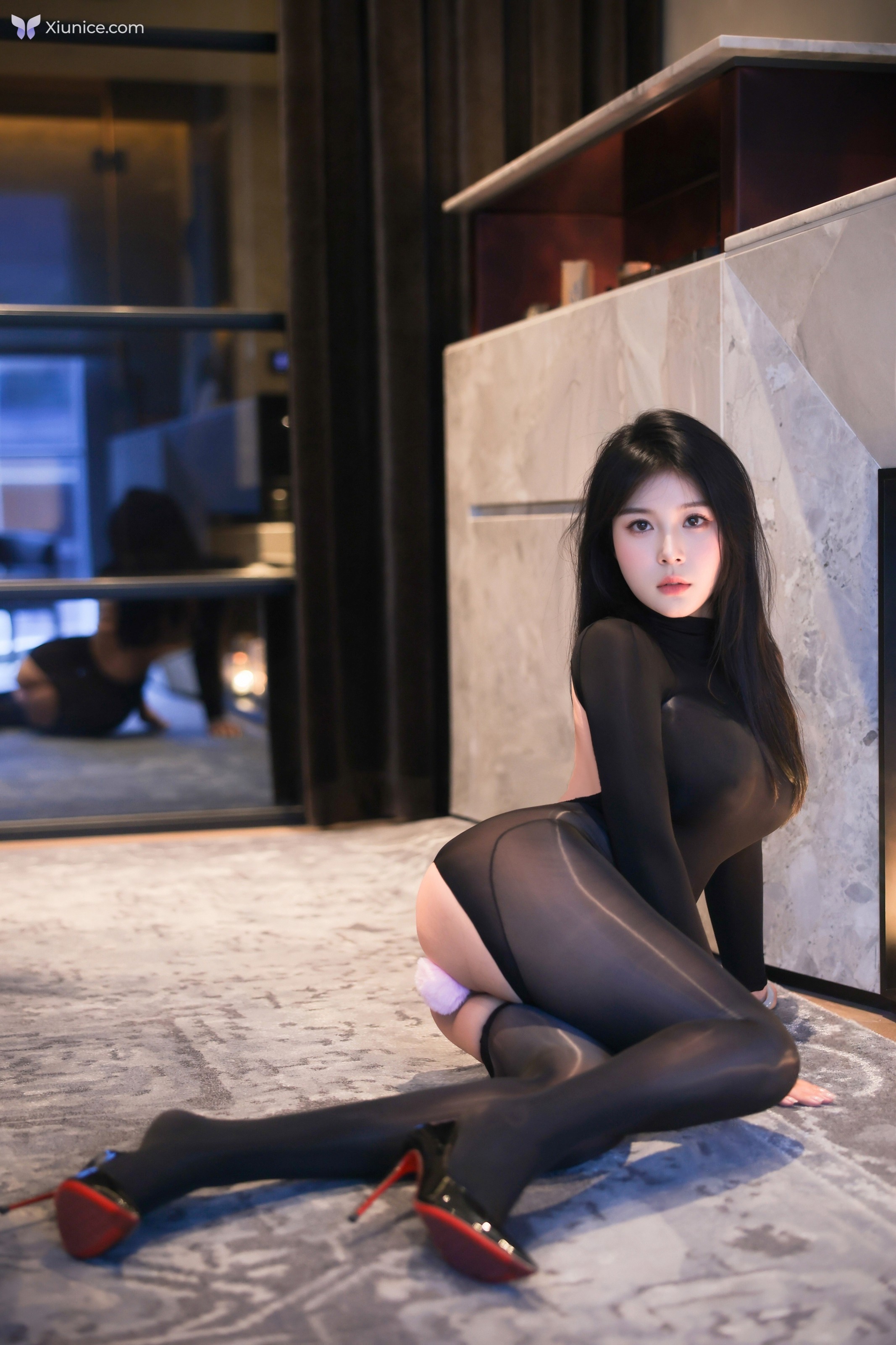 Xiuren Uncensored 4K 麦田 – R18 秀人网模特 被撕开的连体黑丝 78P 第26张图