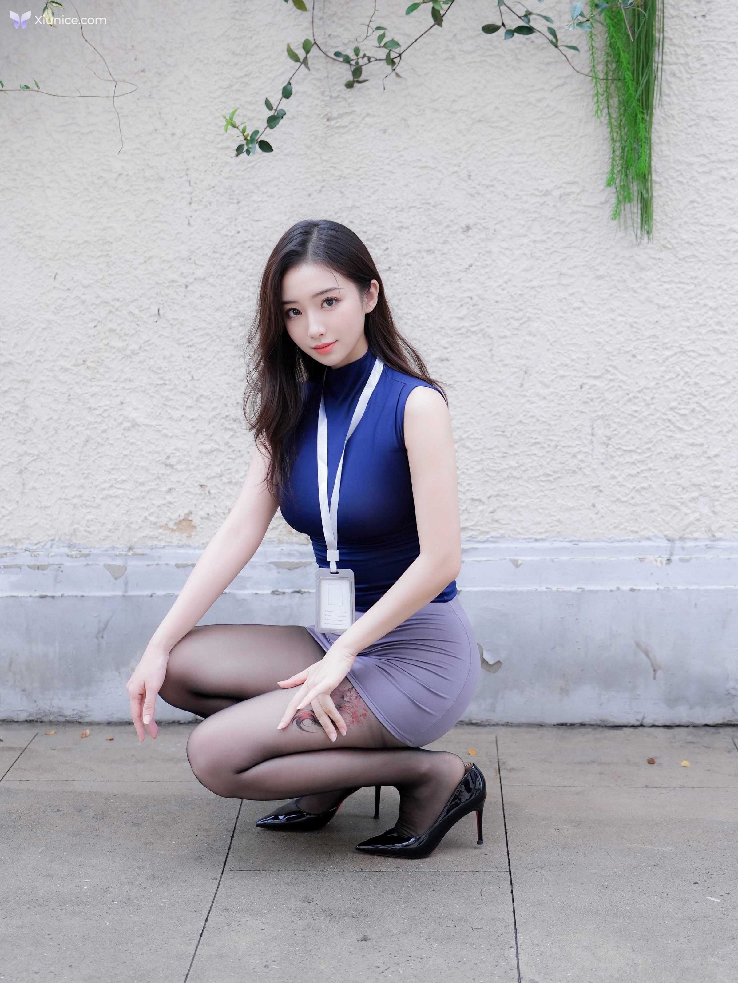 Xiuren Uncensored 4K 楠芝 – R18 秀人网模特 新人首秀 极品OL制服黑丝 90P 第5张图