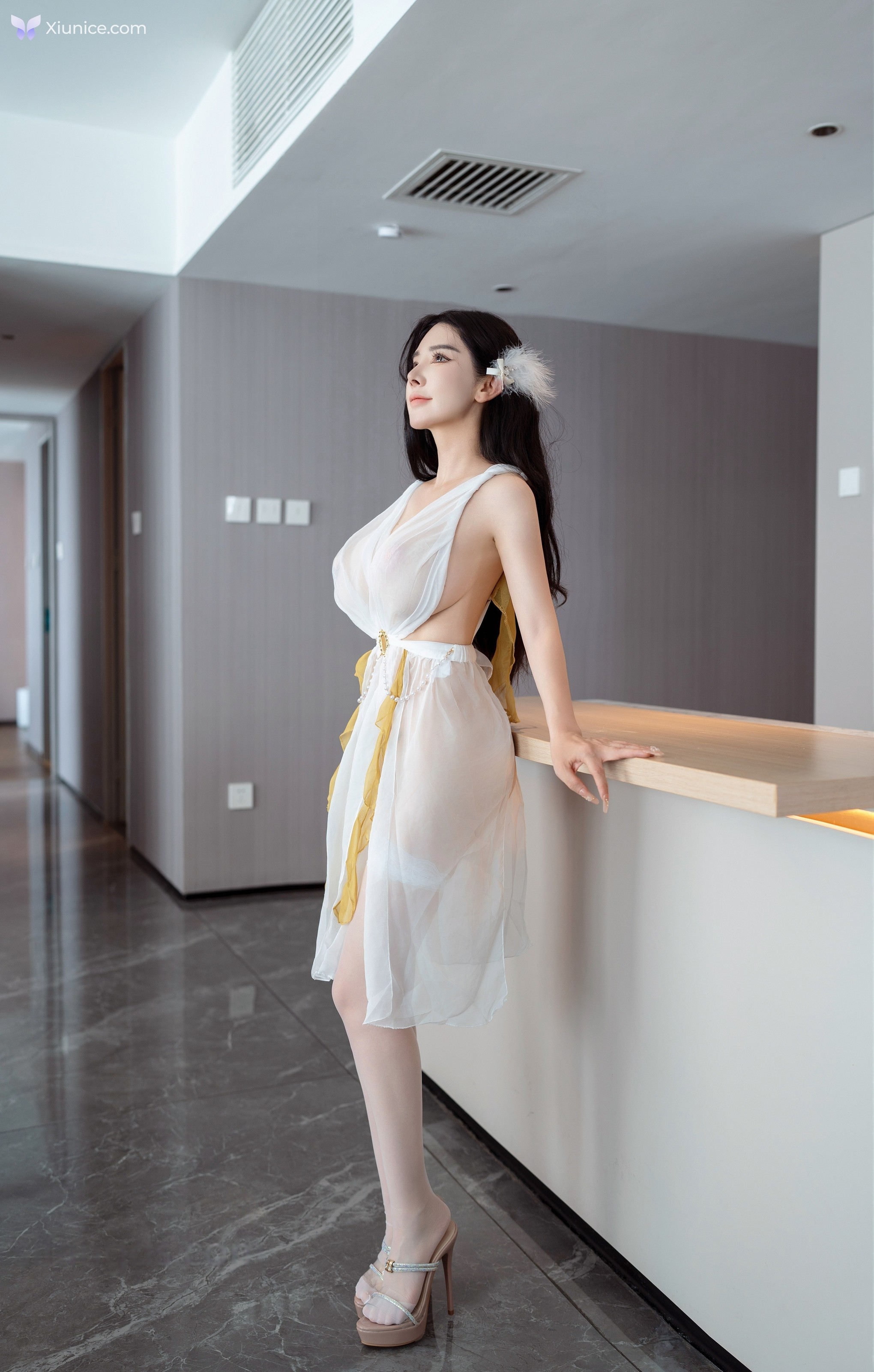 Xiuren Uncensored 4K Pan Jiaojiao 潘娇娇 – R18 秀人网模特 – 七夕情人节 90P 第2张图