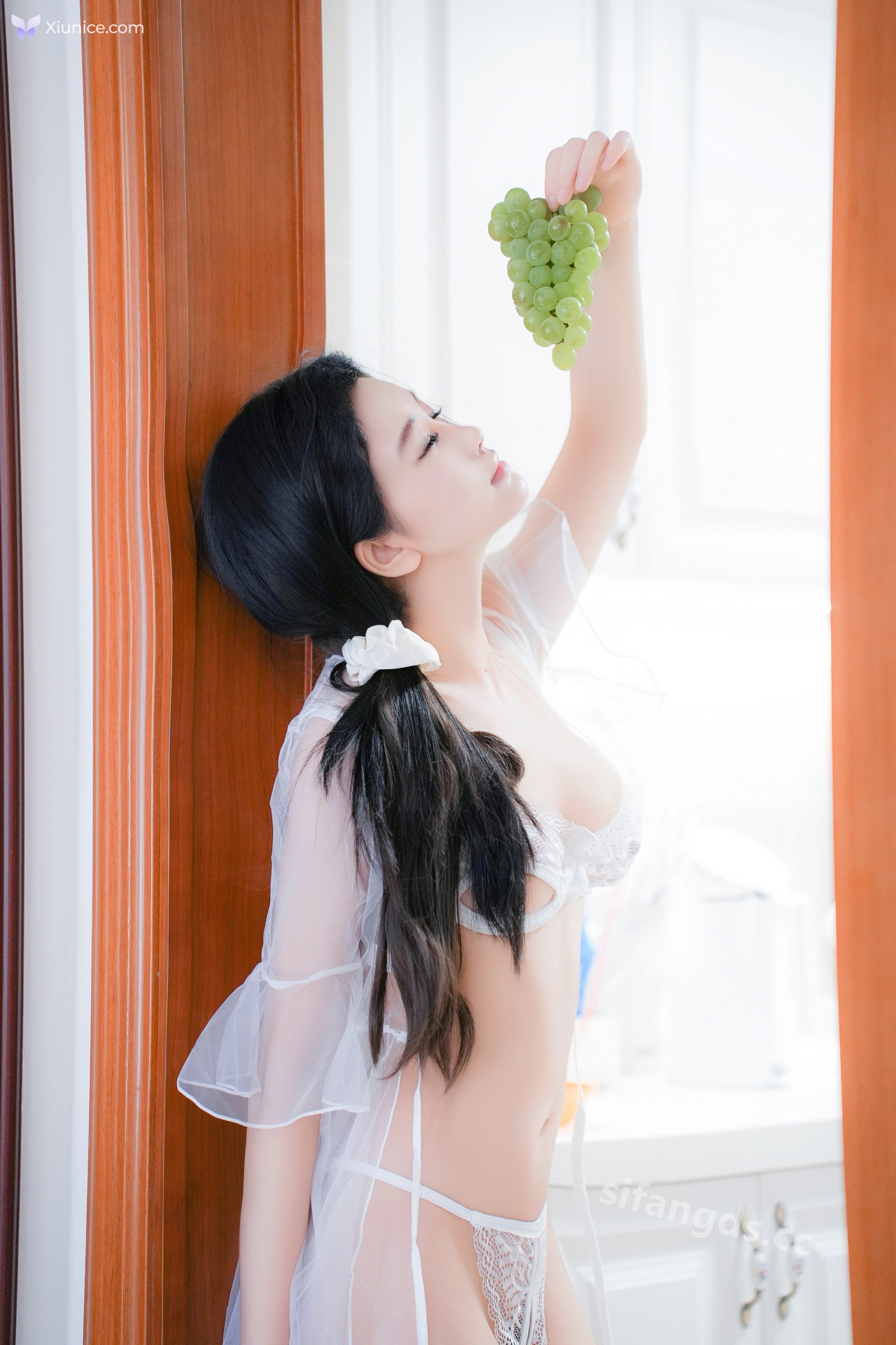 Xiuren Uncensored 4K 于诺诺 – R18 秀人网模特 白丝厨娘 极致诱惑 93P 第19张图