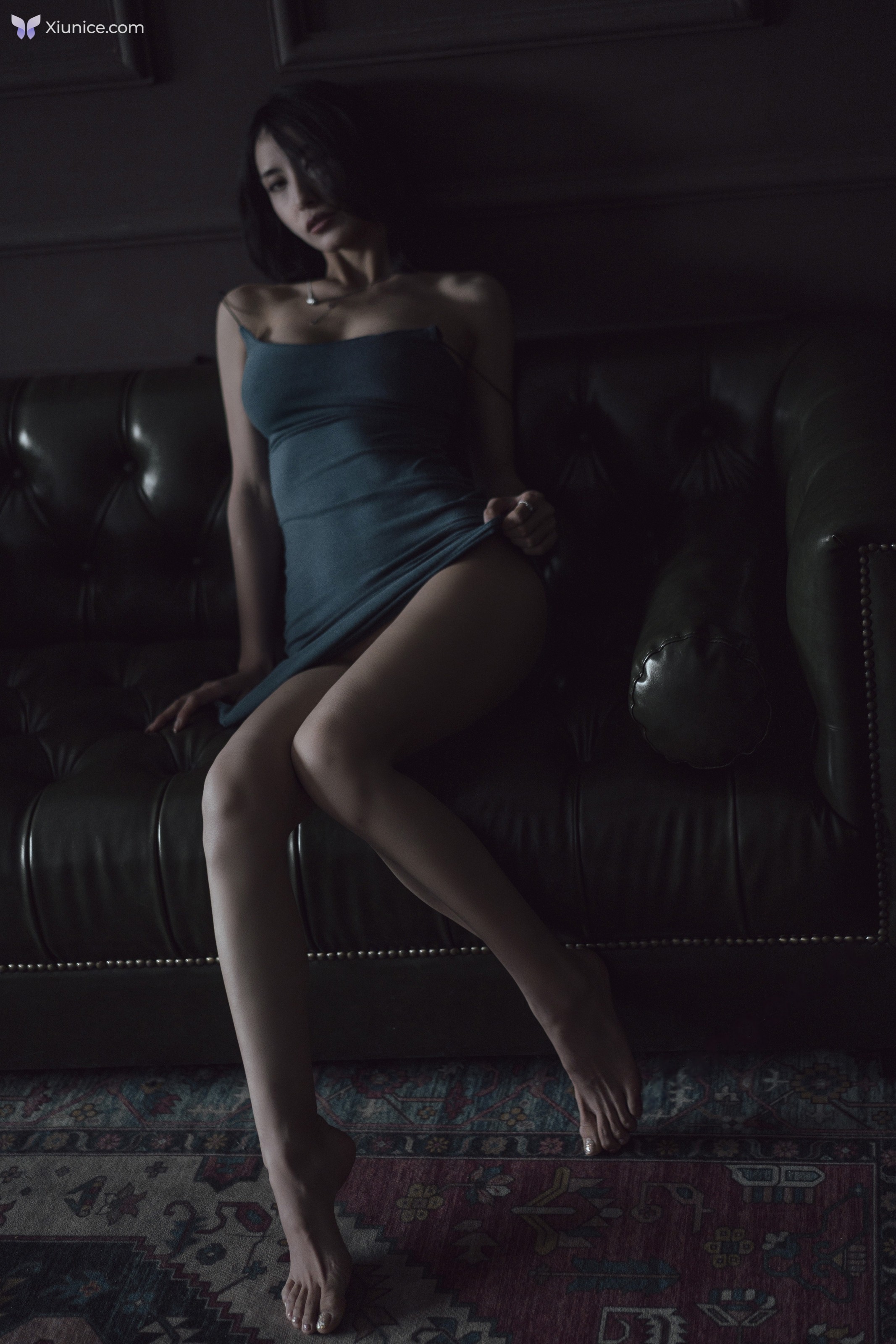 Xiuren Uncensored 4K lingyu69 – R18 秀人网模特 欲望沙发 80P 第16张图