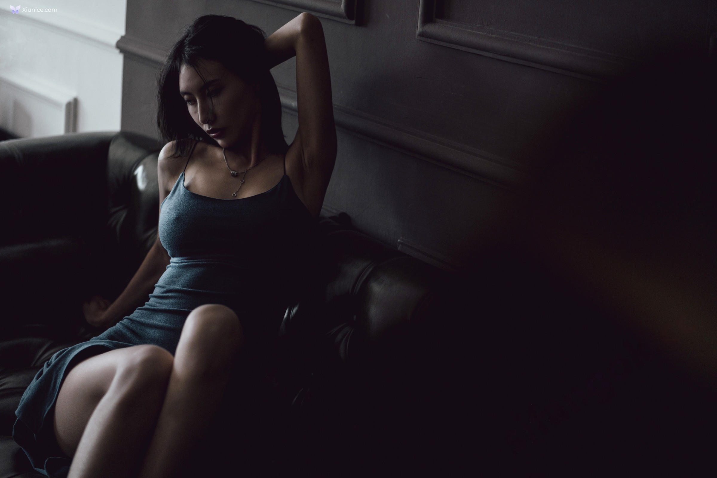 Xiuren Uncensored 4K lingyu69 – R18 秀人网模特 欲望沙发 80P 第35张图