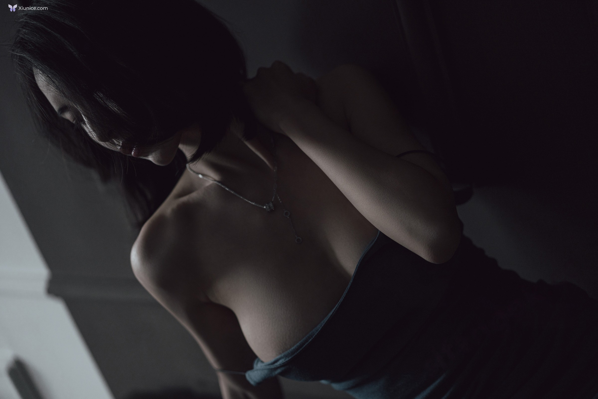 Xiuren Uncensored 4K lingyu69 – R18 秀人网模特 欲望沙发 80P 第49张图