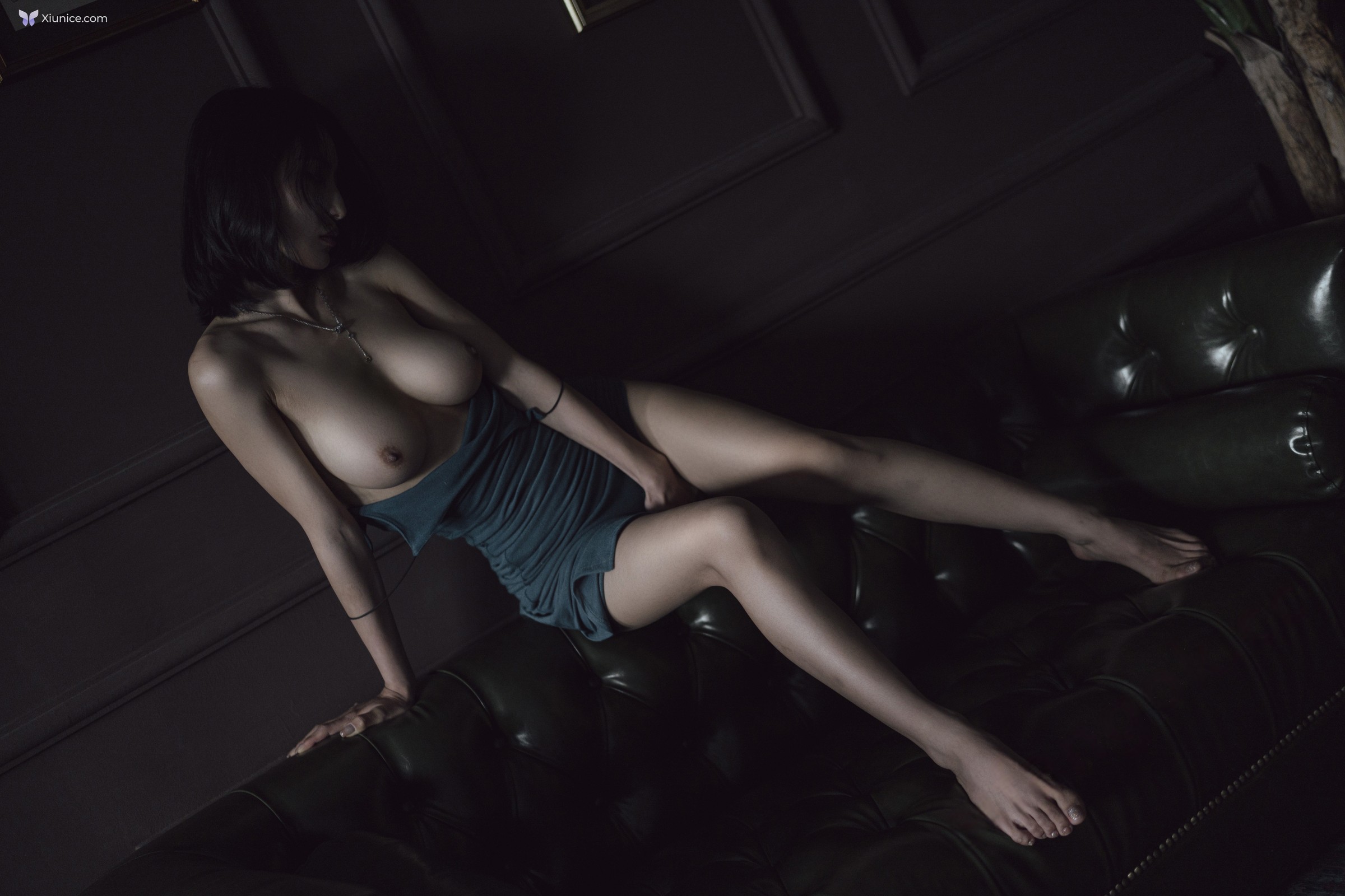 Xiuren Uncensored 4K lingyu69 – R18 秀人网模特 欲望沙发 80P 第72张图