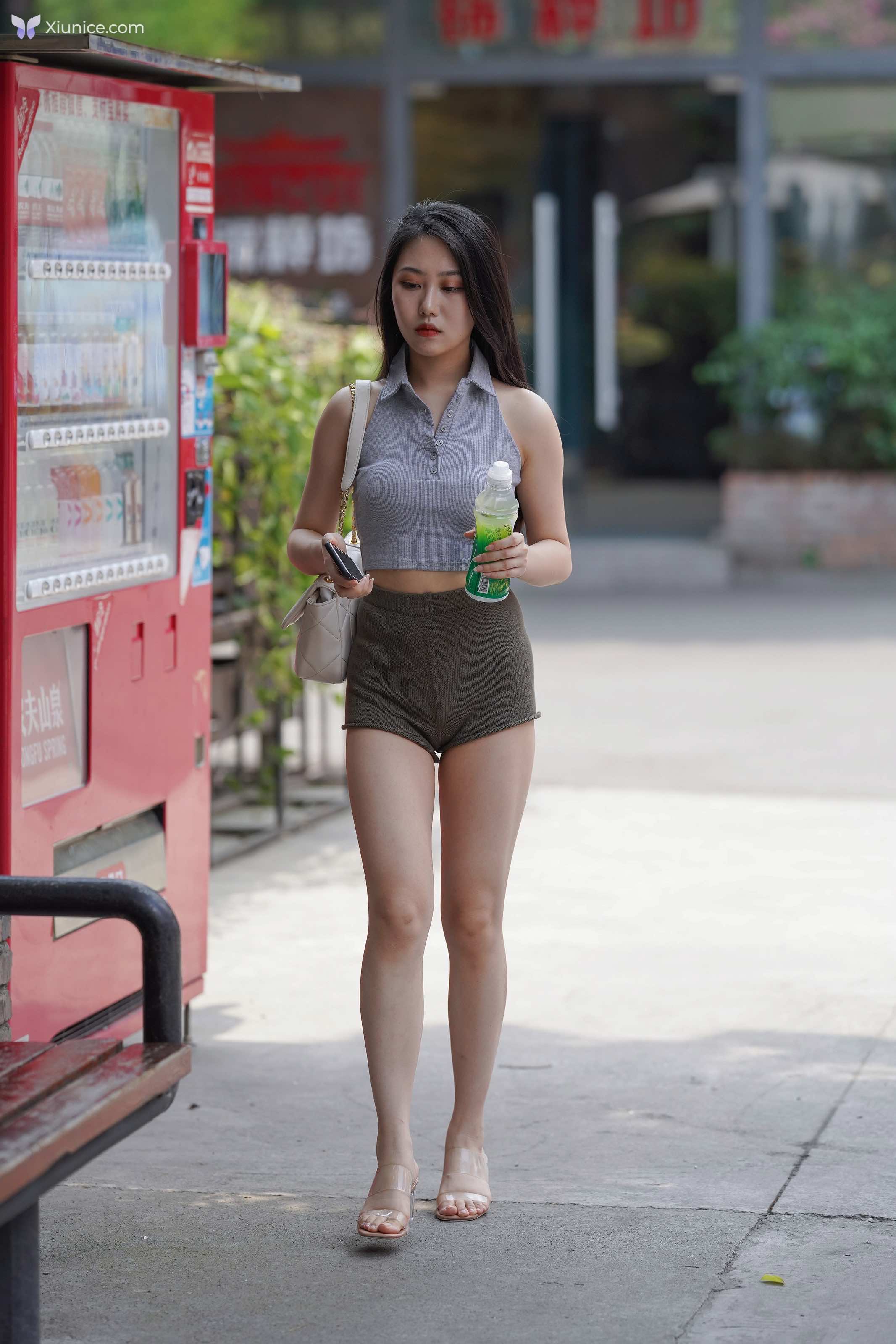 精选街拍作品 4K No.0258 玲玲街拍作品 没有你的夏天 第四季 351P 第76张图 精选街拍作品 4K No.0258 玲玲街拍作品 没有你的夏天 第四季 351P 第76张图