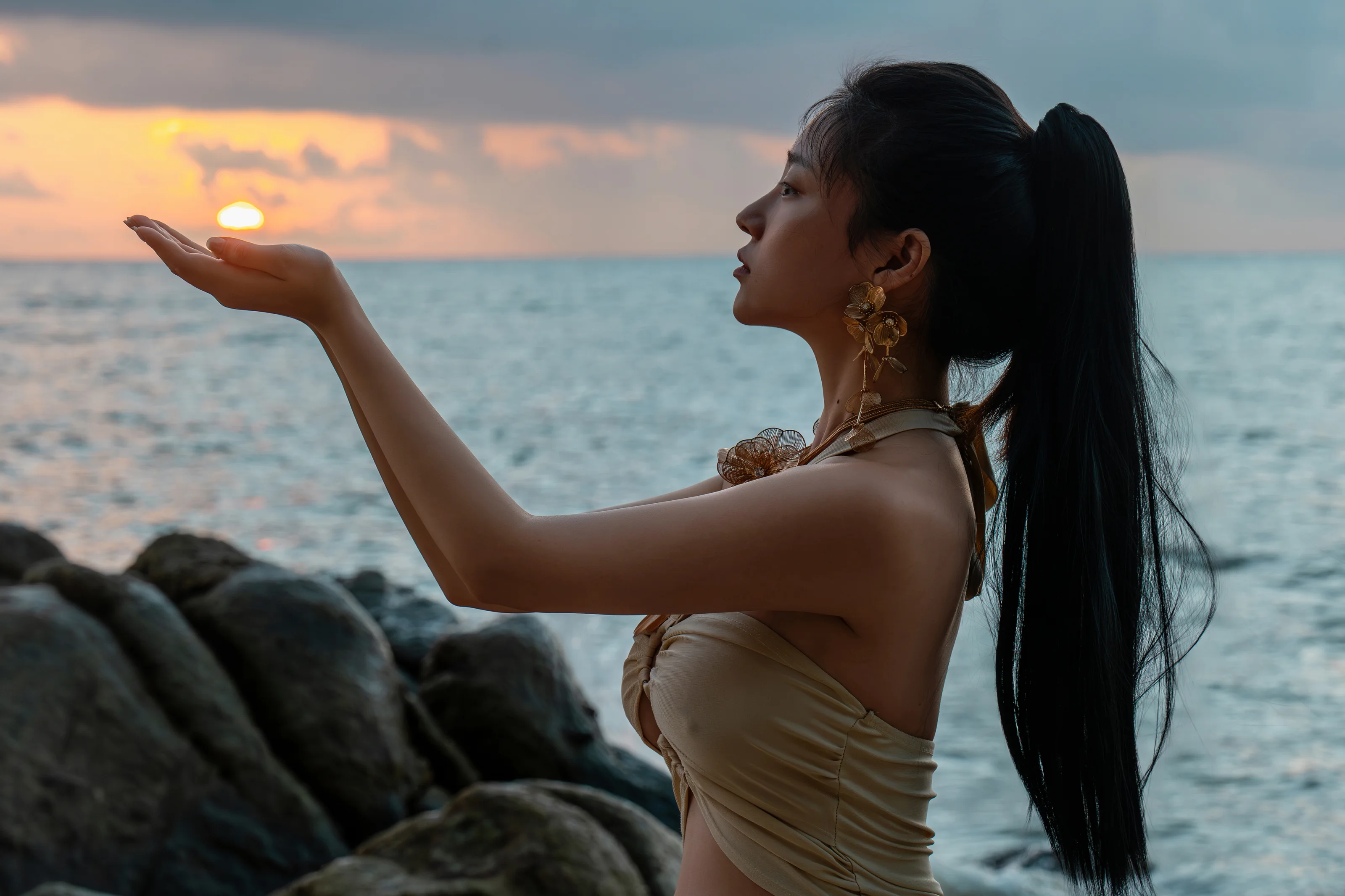 年年Nnian – 海边维纳斯 80P 第79张图